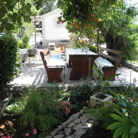 Appartamento Studio In With Balcony, Air Conditioning, Wifi, Washing Machine *